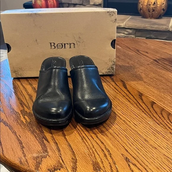 Women’s shoes Black Leather Mules clogs - Picture 5 of 8